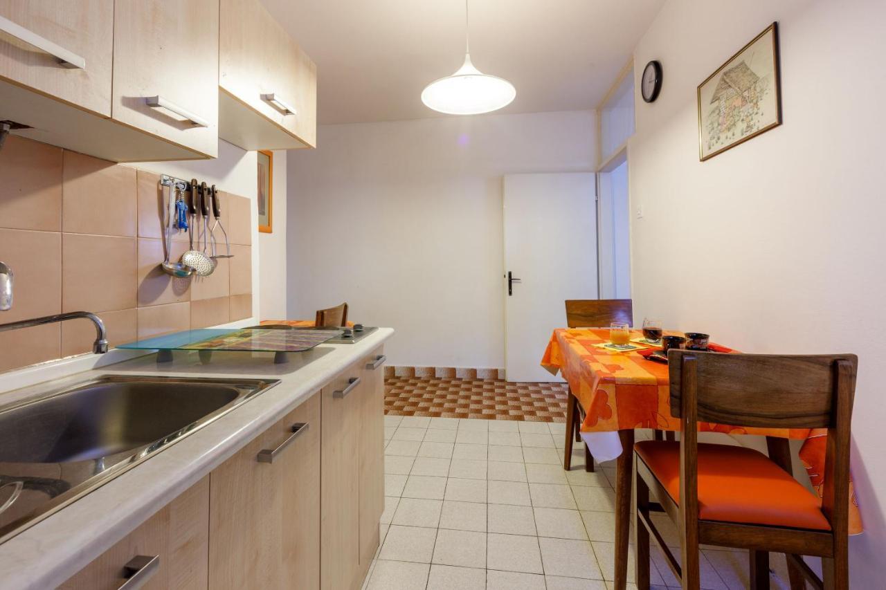 Apartments Danica Dramalj Eksteriør billede